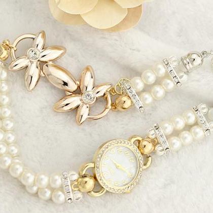 Women Pearl Butterfly Bracelet Watch Personality..